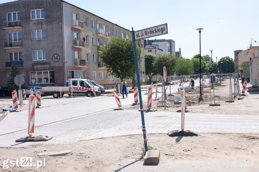 Deptak z betonu