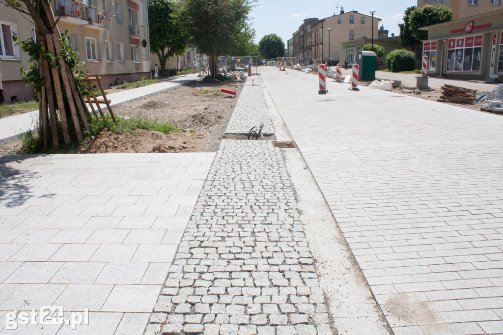 Deptak z betonu
