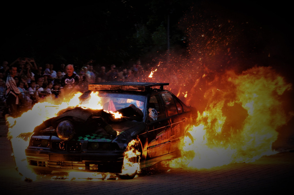  Extreme Cascaders Team i Monster Truck