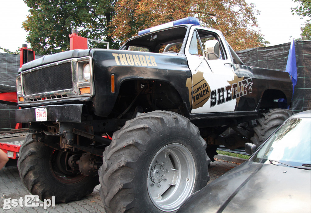  Extreme Cascaders Team i Monster Truck