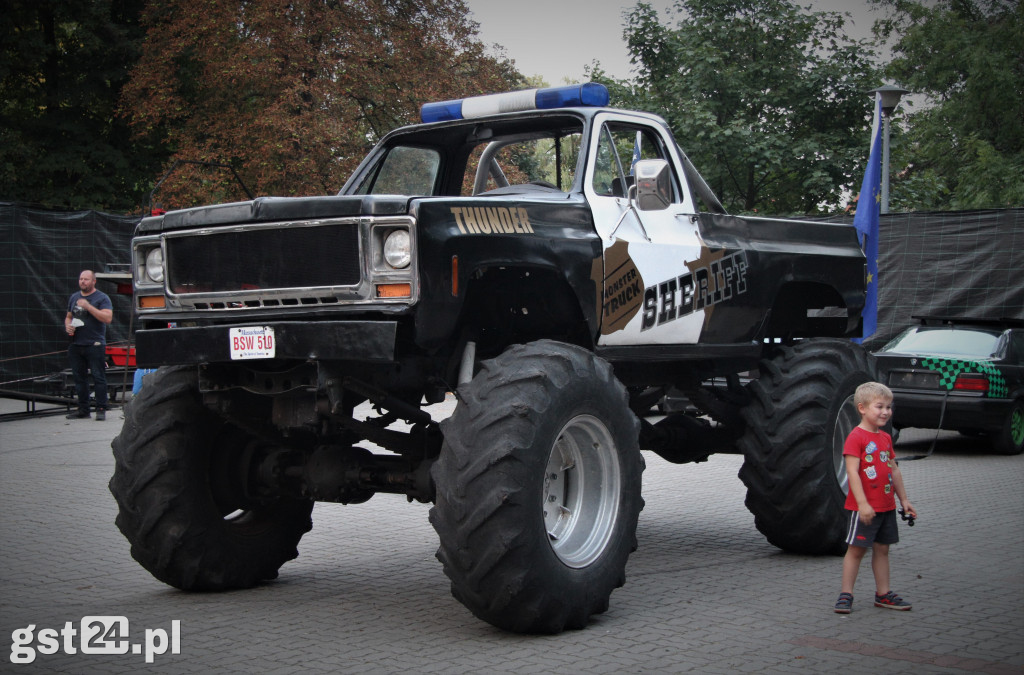  Extreme Cascaders Team i Monster Truck