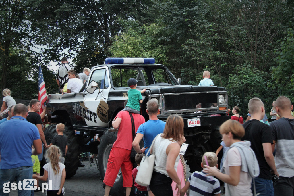  Extreme Cascaders Team i Monster Truck