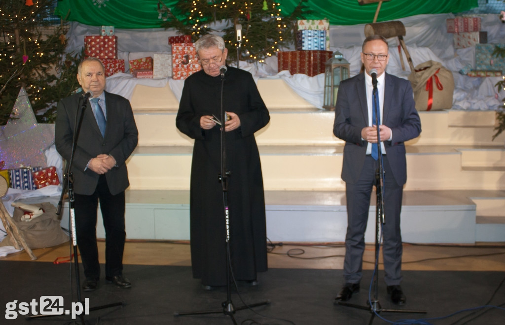 19.12.2018 Spotkanie Opłatkowe władz miasta z mieszkańcami w hali Agro-Kociewie przed świętami Bożego Narodzenia.