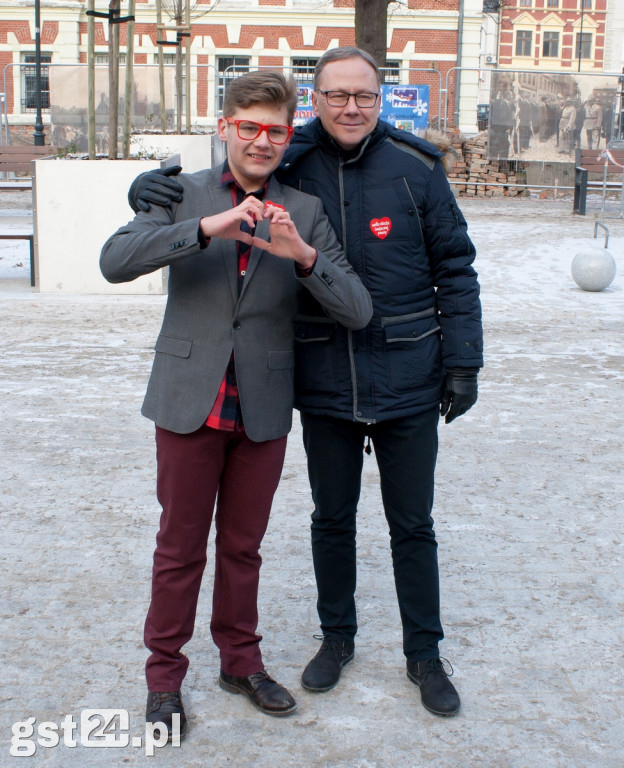 26.01.2019 Starogardzianie Murem Za Jurkiem Owsiakiem