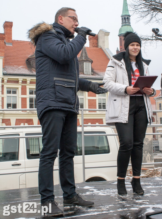 26.01.2019 Starogardzianie Murem Za Jurkiem Owsiakiem