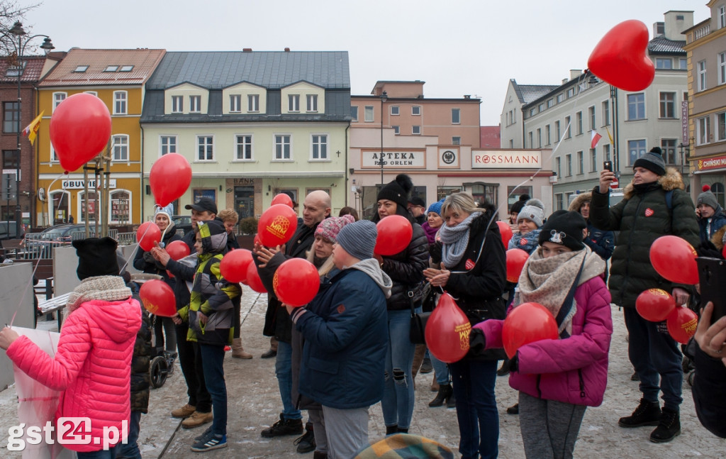 26.01.2019 Starogardzianie Murem Za Jurkiem Owsiakiem