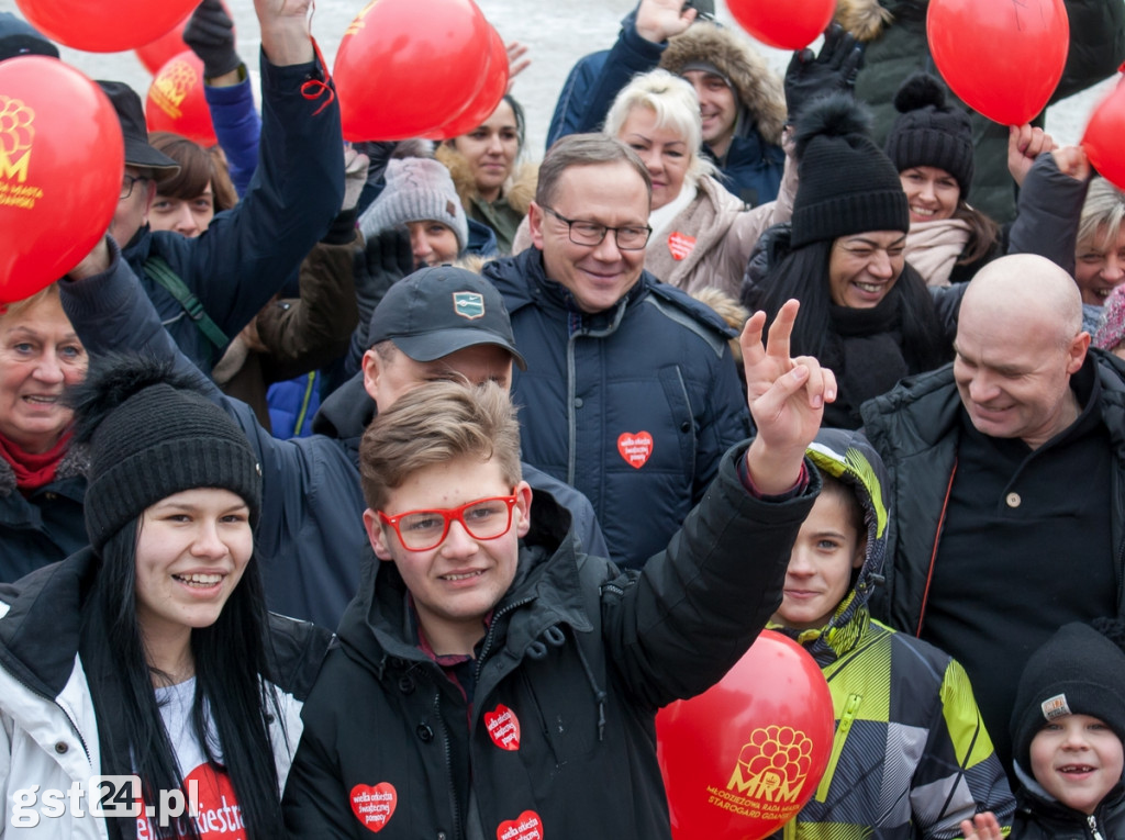 26.01.2019 Starogardzianie Murem Za Jurkiem Owsiakiem