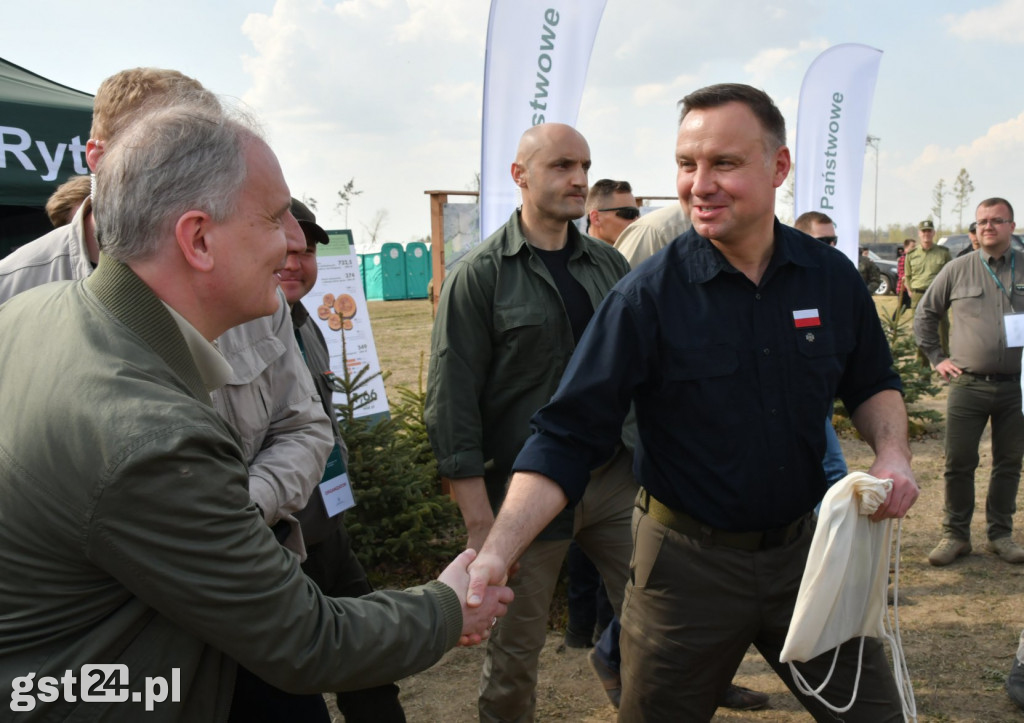 Andrzej Duda wraz z małżonką w Rytlu