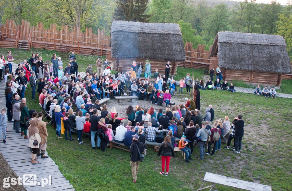 Noc Muzeów-Opowieści Przy Ogniu