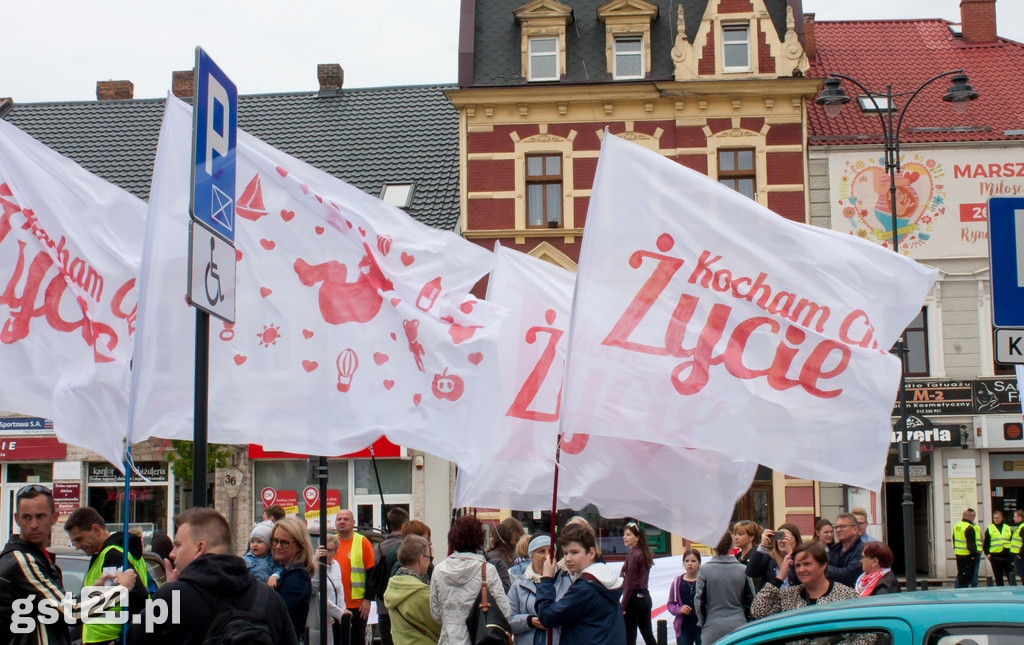 KOCHAM CIĘ ŻYCIE