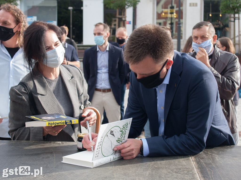 Spotkanie z Szymonem Hołownia w Starogardzie