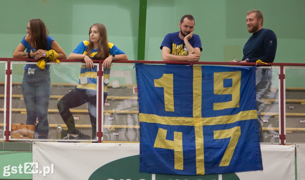 Koszykarze Ostrówa lepsi od Polpharmy Starogard