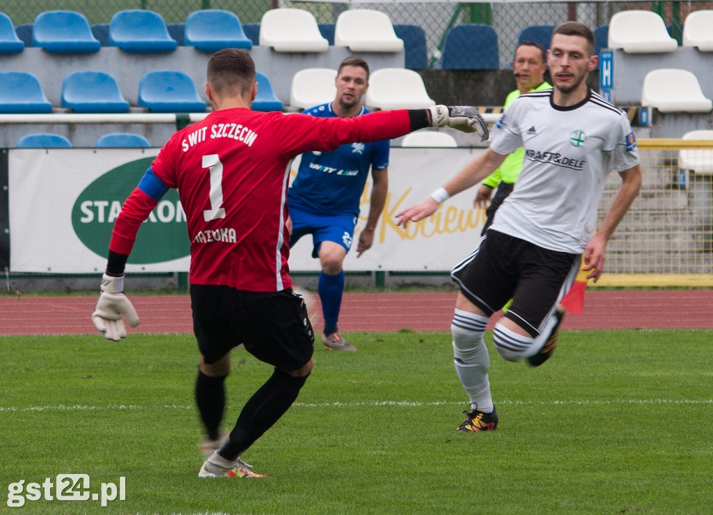  KP STAROGARD - OKS ŚWIT SKOLWIN SZCZECIN