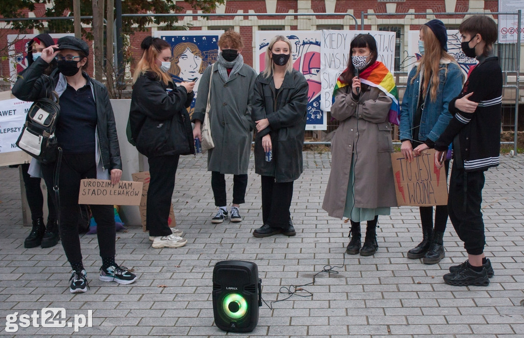 Kolejny Dzień Protestu w Obronie Praw Kobiet