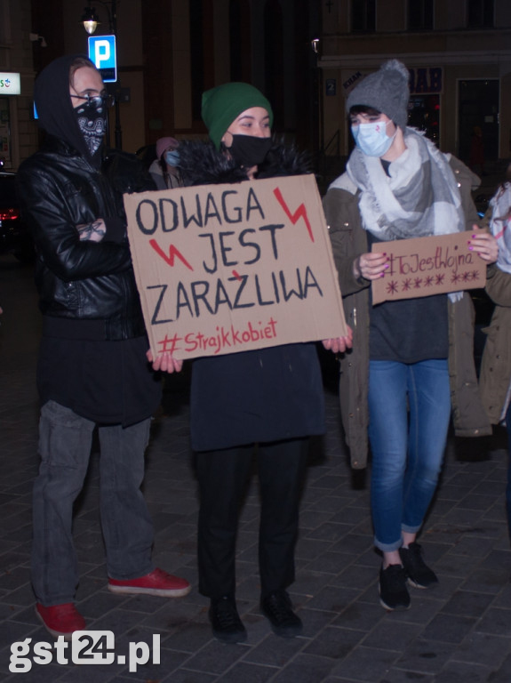 Kolejny Dzień Protestu w Obronie Praw Kobiet