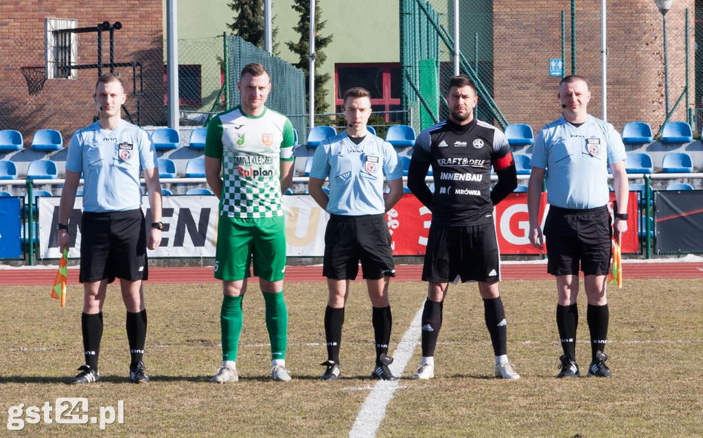 ZIMNY PRZYSZNIC DLA PIŁKARZY KP STAROGARD