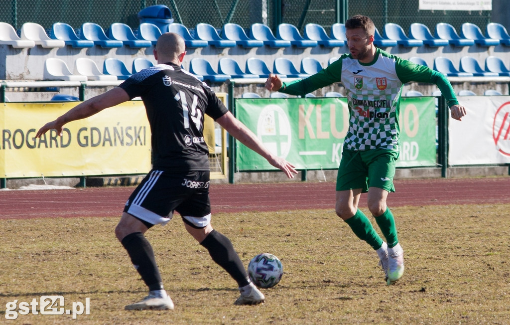 ZIMNY PRZYSZNIC DLA PIŁKARZY KP STAROGARD