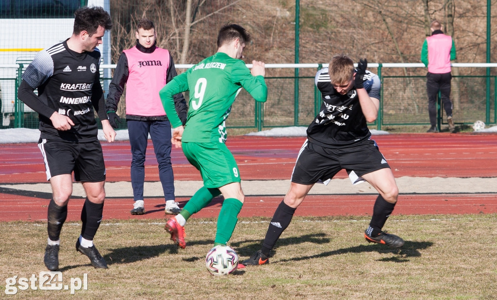 ZIMNY PRZYSZNIC DLA PIŁKARZY KP STAROGARD