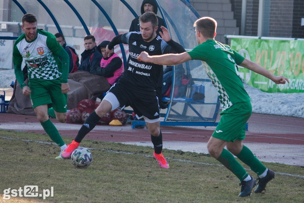 ZIMNY PRZYSZNIC DLA PIŁKARZY KP STAROGARD