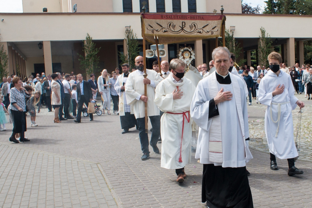 PROCESJA BOŻEGO CIAŁA W PARAFII ŚWIĘTEGO WOJCIECHA