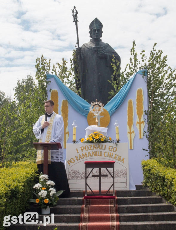 PROCESJA BOŻEGO CIAŁA W PARAFII ŚWIĘTEGO WOJCIECHA