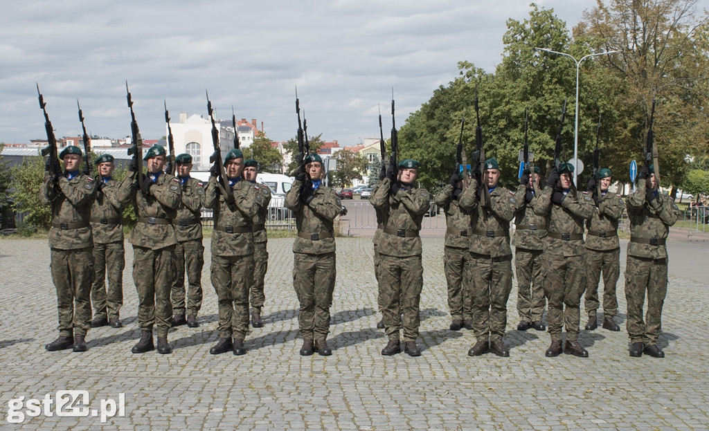UROCZYSTOŚCI ŚWIĘTA WOJSKA POLSKIEGO