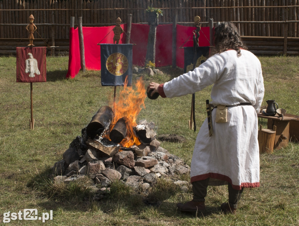 Występy i Pokazy Festiwalu Mitologii Słowiańskiej