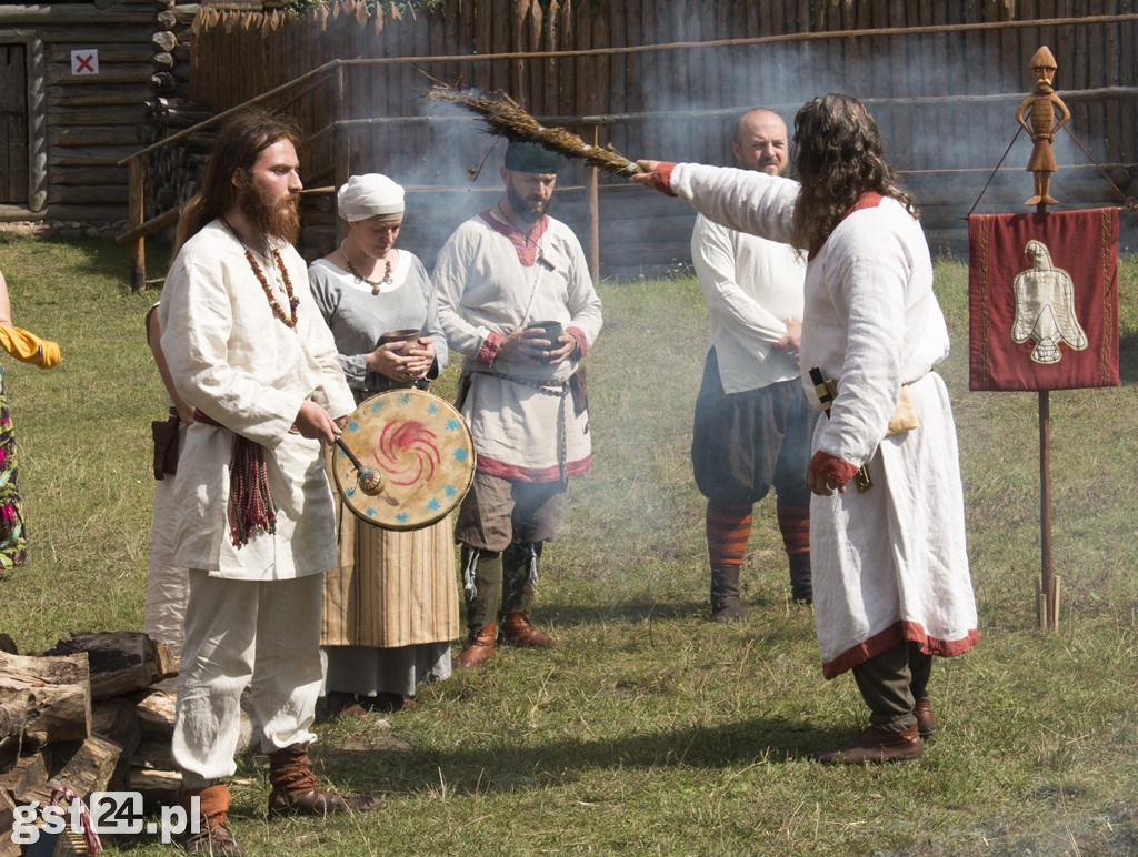 Występy i Pokazy Festiwalu Mitologii Słowiańskiej