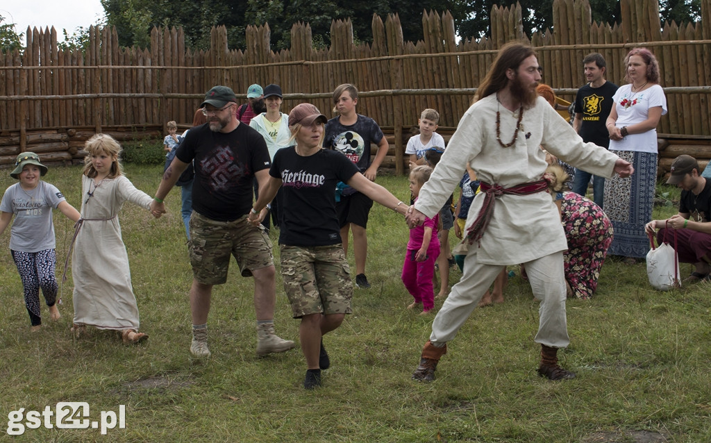 Występy i Pokazy Festiwalu Mitologii Słowiańskiej