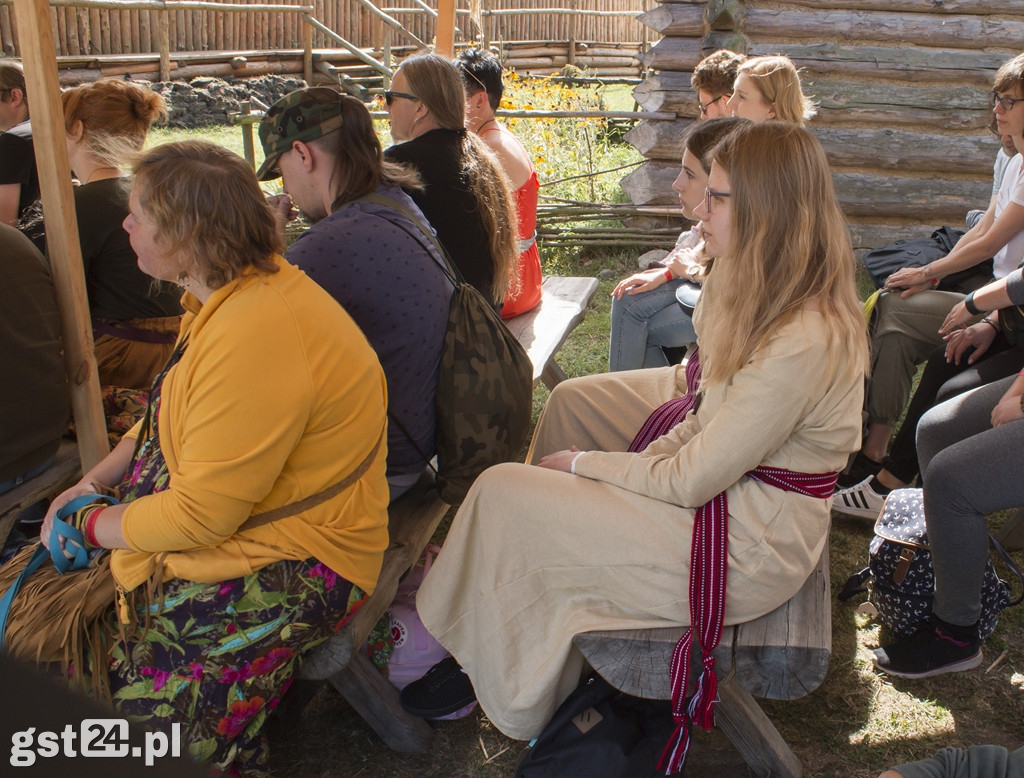 Występy i Pokazy Festiwalu Mitologii Słowiańskiej