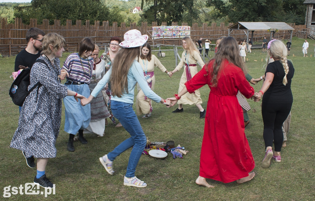 Występy i Pokazy Festiwalu Mitologii Słowiańskiej