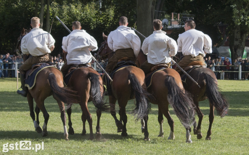 FESTYN KAWALERYJSKI W STADZIE OGIERÓW
