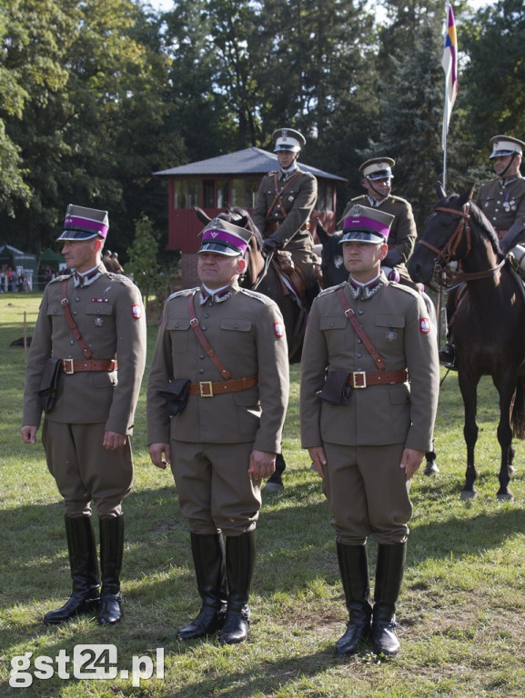 FESTYN KAWALERYJSKI W STADZIE OGIERÓW