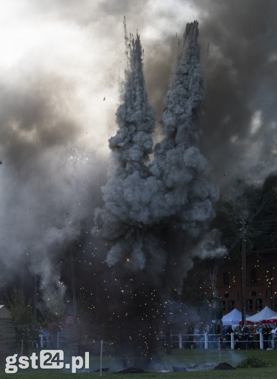 FESTYN KAWALERYJSKI W STADZIE OGIERÓW