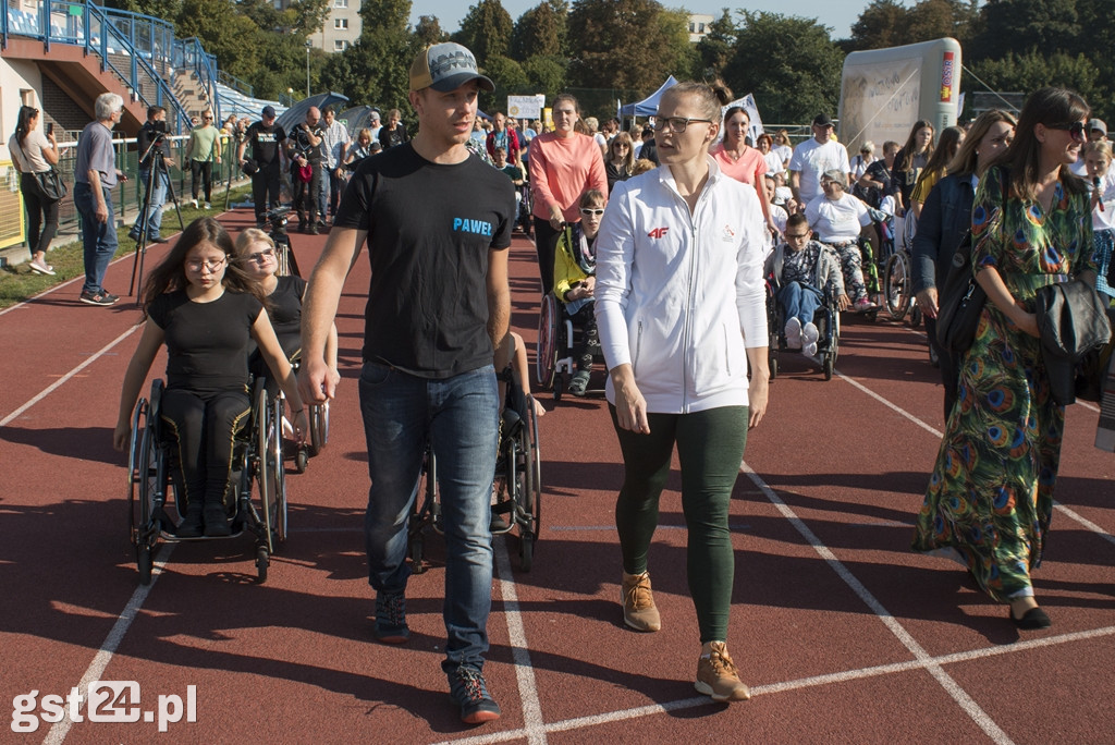 ZAWODY REKREACYJNO SPORTOWE WÓZKOWO-SPORTOWO