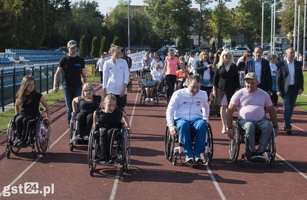 ZAWODY REKREACYJNO SPORTOWE WÓZKOWO-SPORTOWO