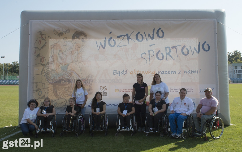 ZAWODY REKREACYJNO SPORTOWE WÓZKOWO-SPORTOWO