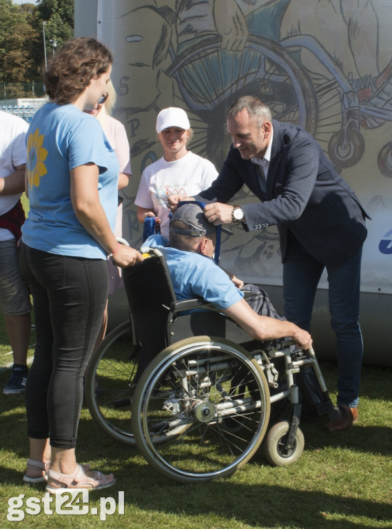 ZAWODY REKREACYJNO SPORTOWE WÓZKOWO-SPORTOWO