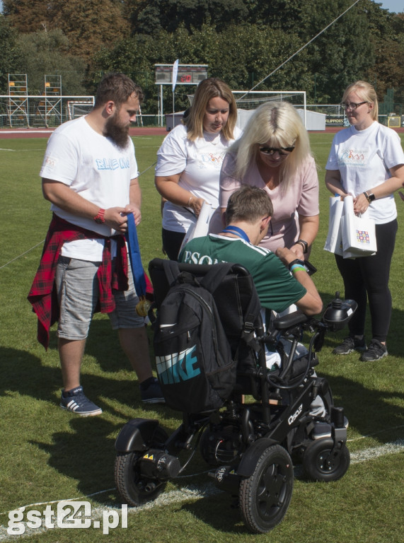 ZAWODY REKREACYJNO SPORTOWE WÓZKOWO-SPORTOWO
