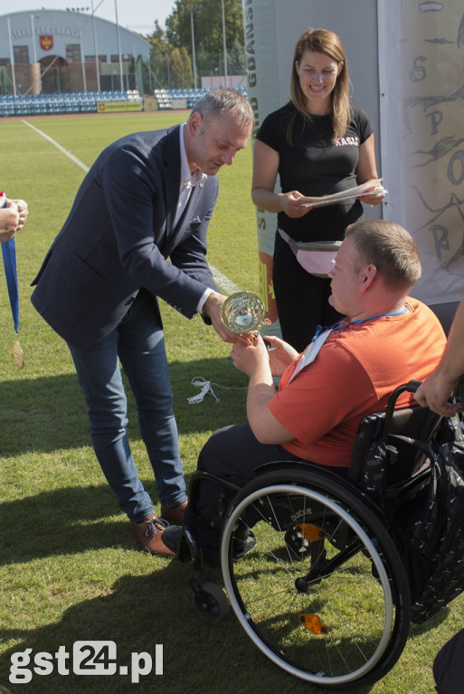 ZAWODY REKREACYJNO SPORTOWE WÓZKOWO-SPORTOWO