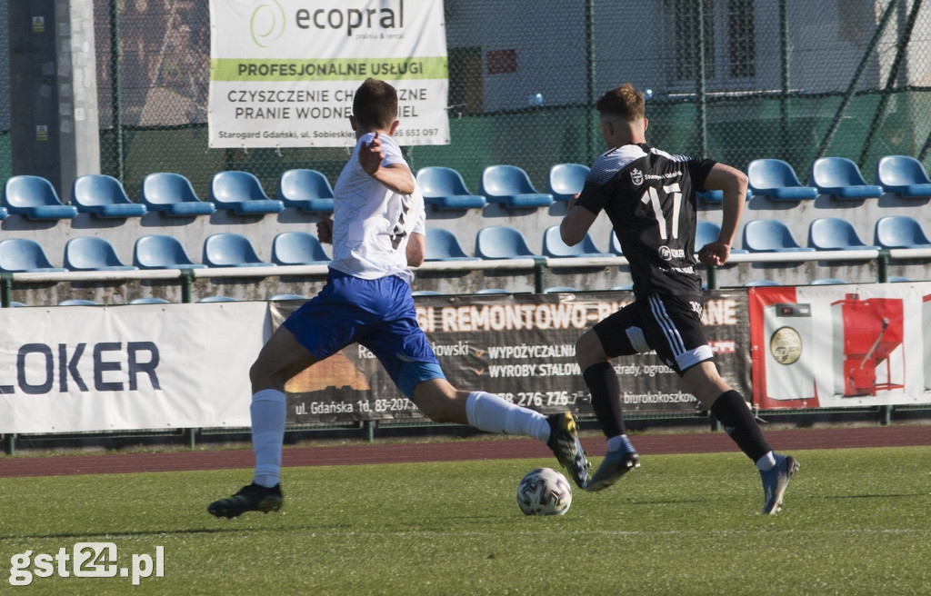 KP STAROGARD - ZAWISZA BYDGOSZCZ 2:3 (1:1)