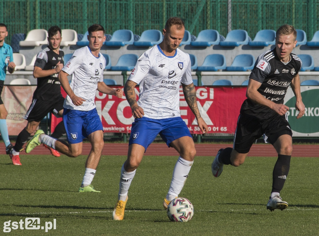 KP STAROGARD - ZAWISZA BYDGOSZCZ 2:3 (1:1)
