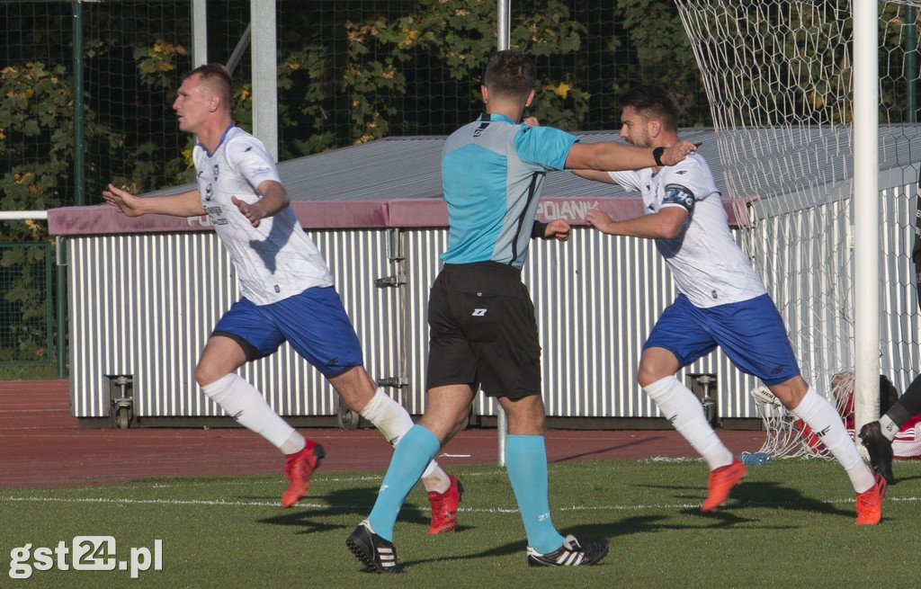 KP STAROGARD - ZAWISZA BYDGOSZCZ 2:3 (1:1)