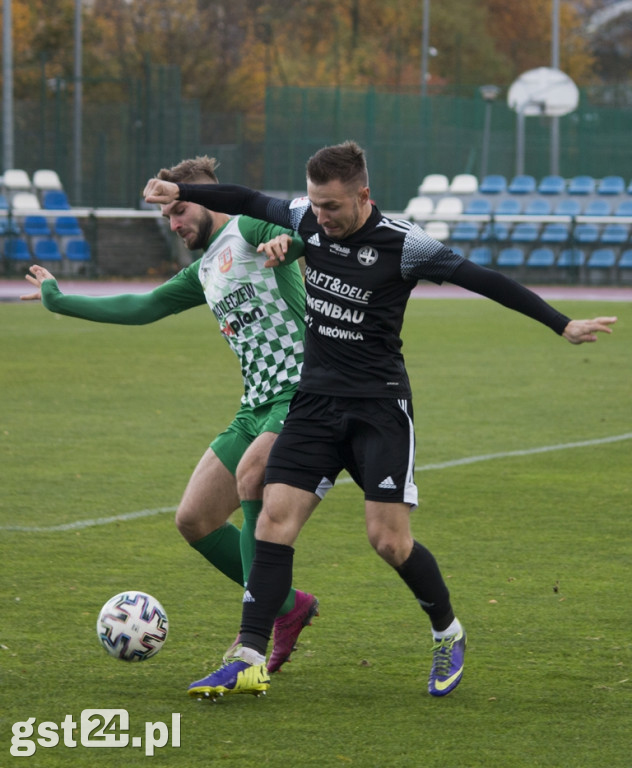 KP STAROGARD-SOKÓŁ KLECZEW 0:2 (0:1)