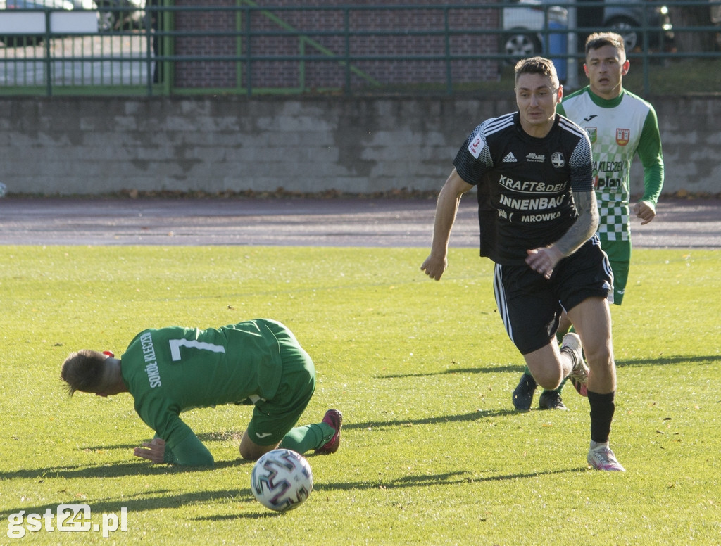 KP STAROGARD-SOKÓŁ KLECZEW 0:2 (0:1)