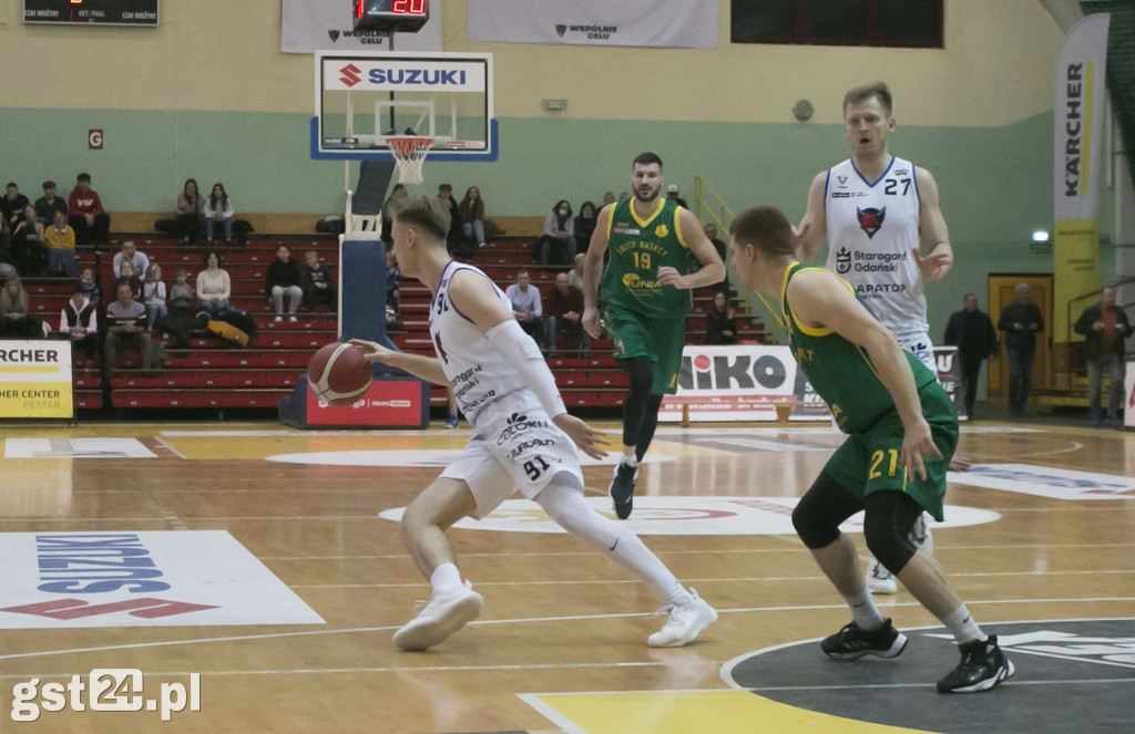KOCIEWSKIE DIABŁY POKONAŁY ZNICZ BASKET PRUSZKÓW
