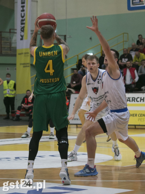 KOCIEWSKIE DIABŁY POKONAŁY ZNICZ BASKET PRUSZKÓW