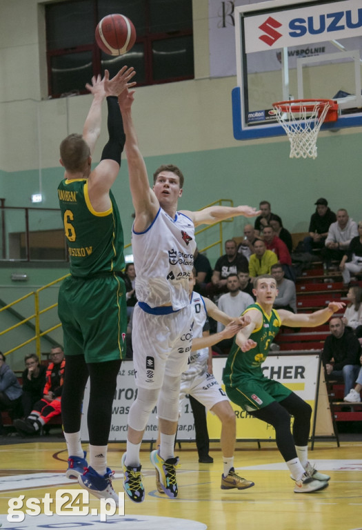 KOCIEWSKIE DIABŁY POKONAŁY ZNICZ BASKET PRUSZKÓW