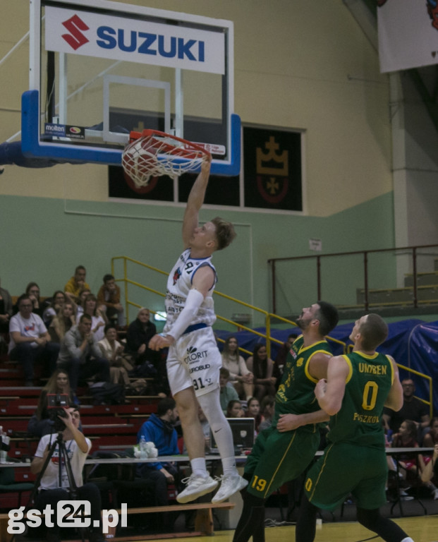 KOCIEWSKIE DIABŁY POKONAŁY ZNICZ BASKET PRUSZKÓW