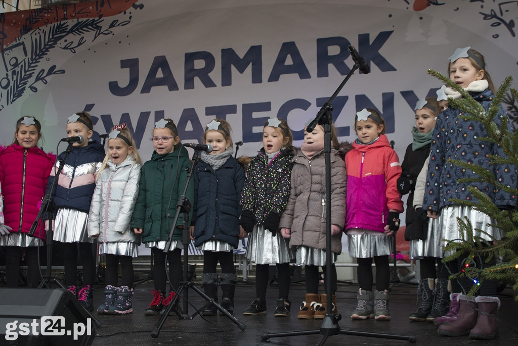 ŚWIĄTECZNIE NA STAROGARDZKIM RYNKU